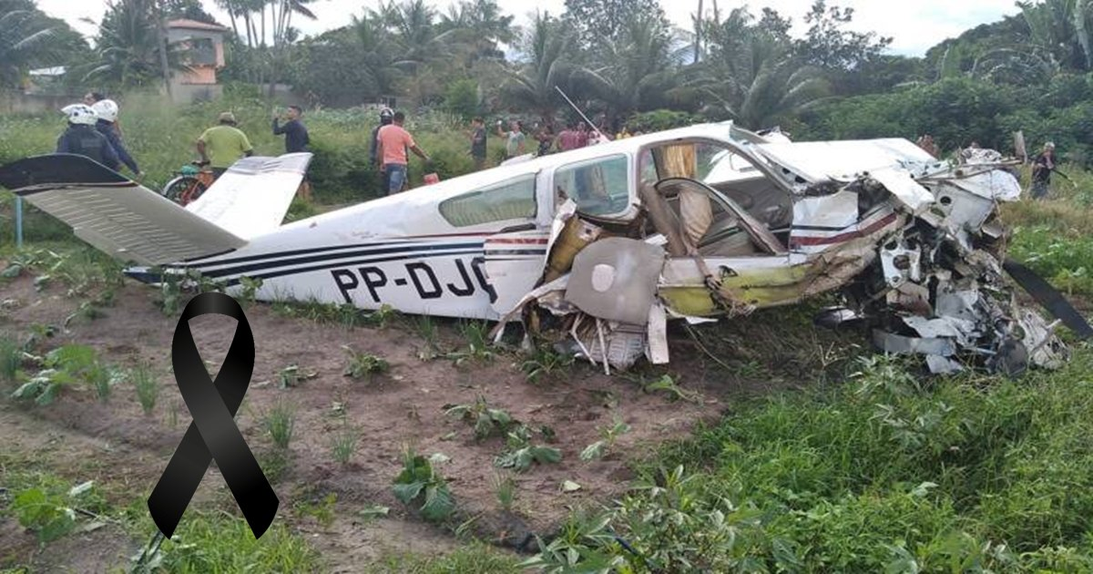 LUTO: Foi confirmado AVIÃO acaba de cair e entre as vítimas estava o nosso querido… Ver mais